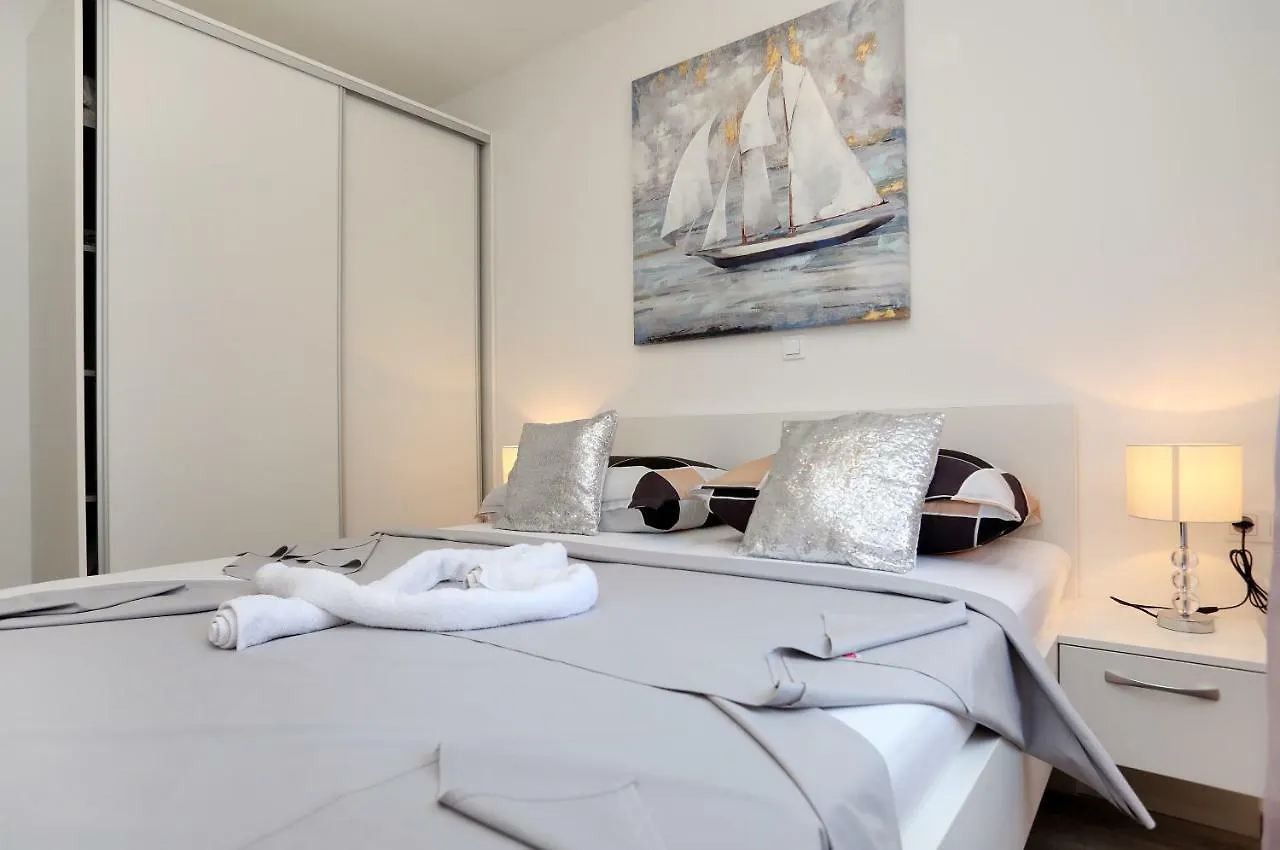 Apartmani Tokla Trogir Lejlighed